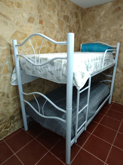 Armação Beliche novo metal branco