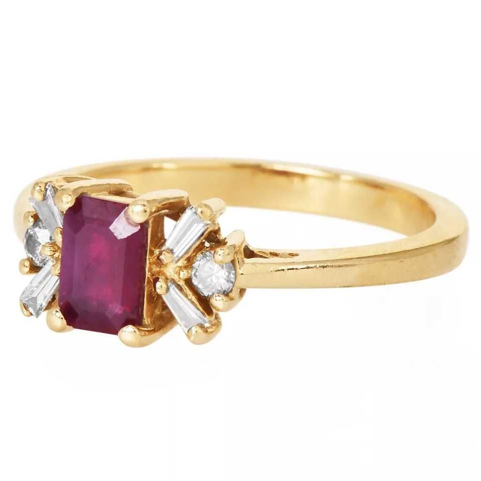 pierścionek złoto 14K 585 rubin 0,52 ct diamenty brylanty 2,90 g