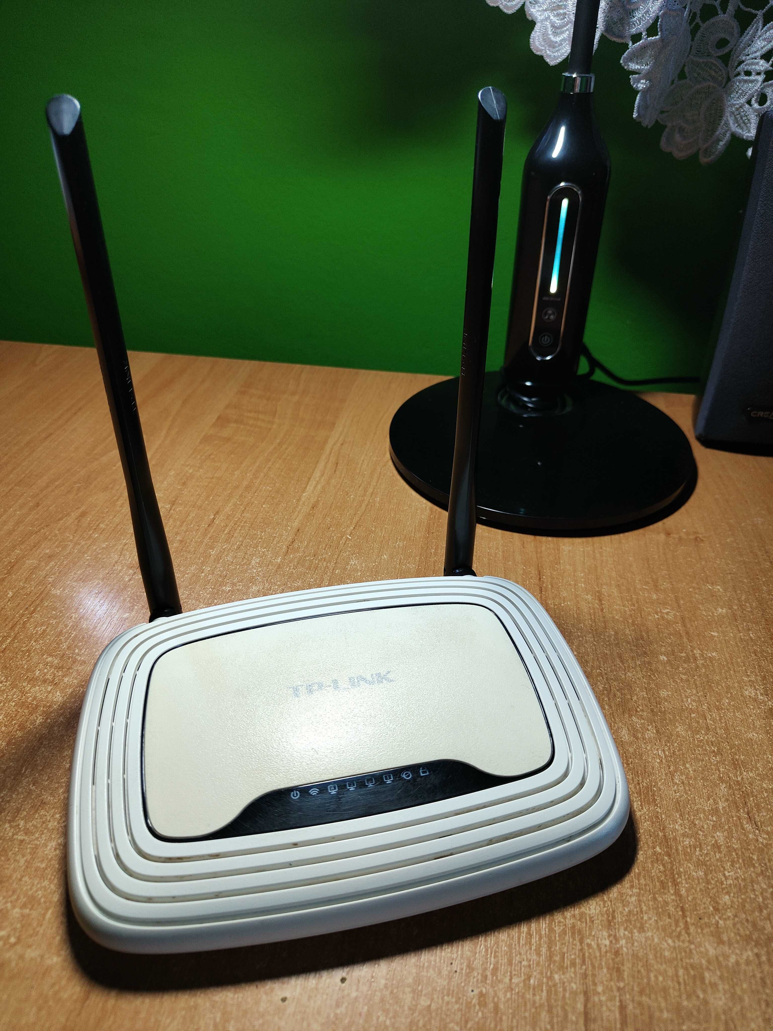 Router TP-Link TL-WR841N