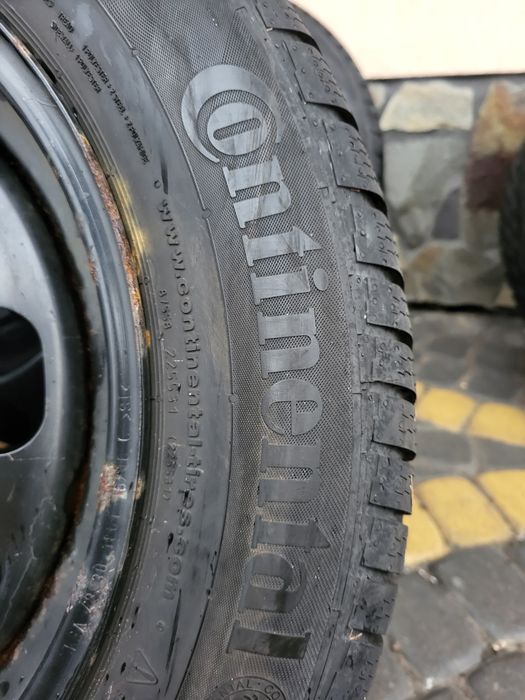 Колеса в комплекті та шини