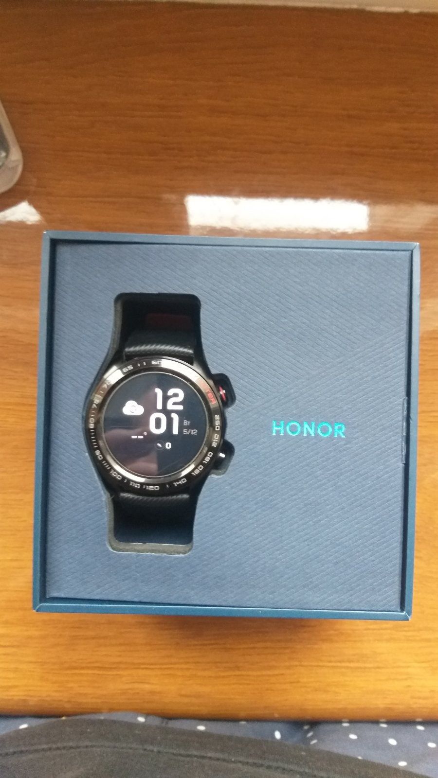 Продам  часы Huawei Honor Watch Magic