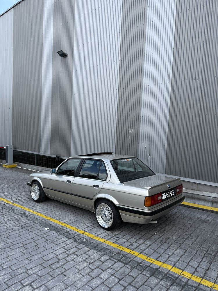 Bmw e30 316 fase 2