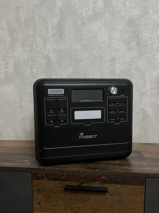 Зарядна станція Fossibot F2400