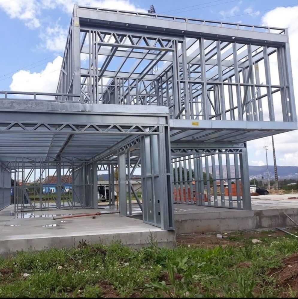 Construimos casas em LSF ( casas modulares)