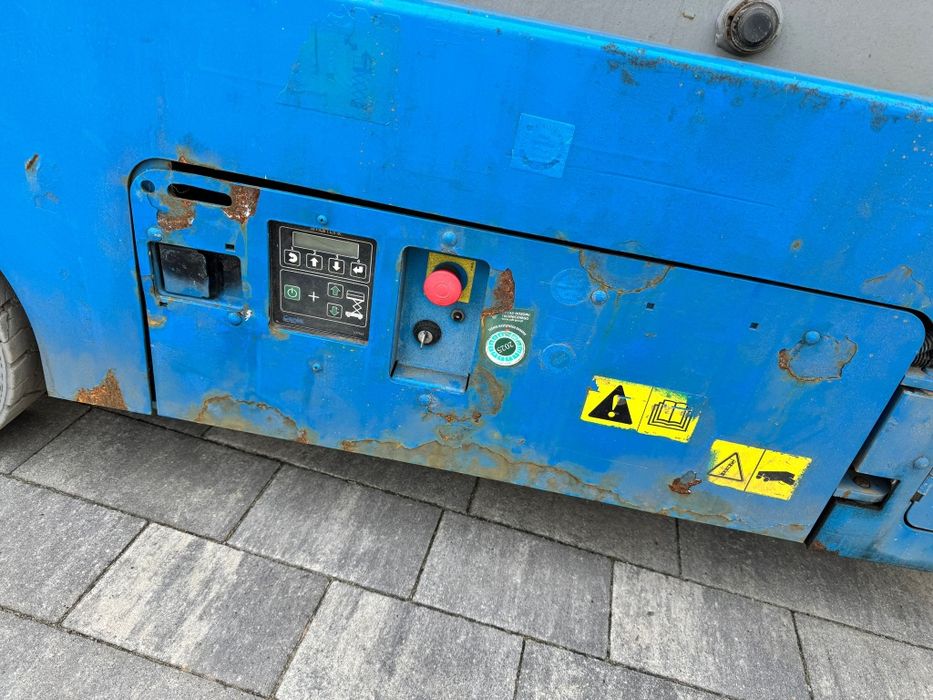 Podnośnik Nożycowy Genie GS-4047, Zwyżka elektryczna, 13,7 m, FV