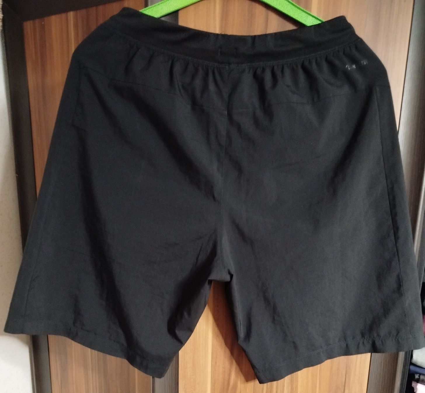 Spodenki krótkie męskie Adidas rozmiar M stan idealny