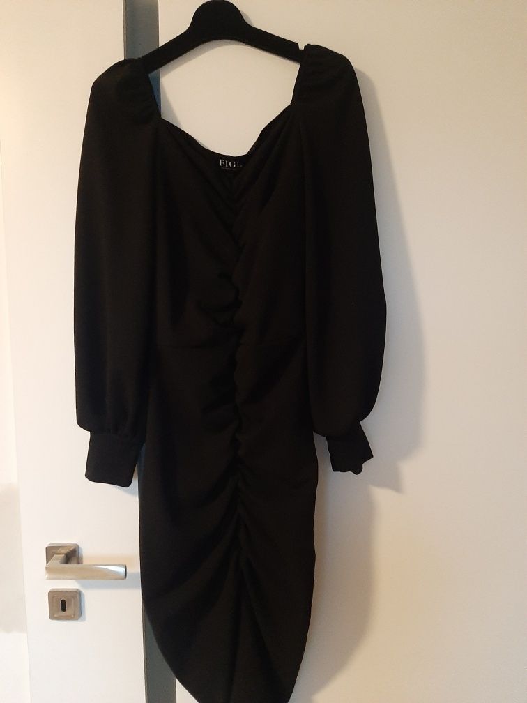 Sukienka figl s czarna