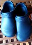 Crocs work  42/43