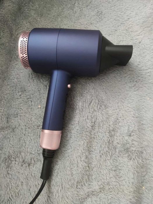 Profesjonalna Suszarka Do Włosów Jonizacja 1800w