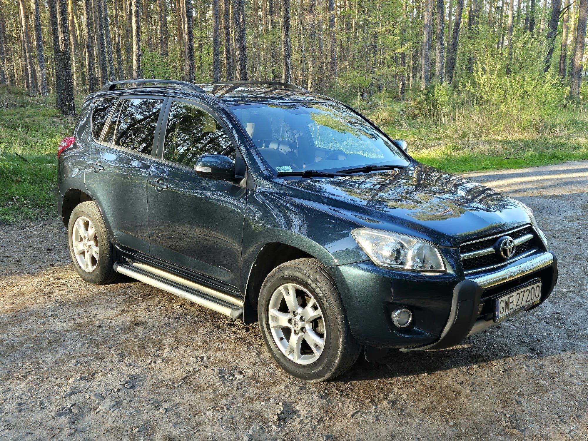 Toyota RAV4 2.2 D-4D 4x4 2009 • 1. właściciel • Salon PL •