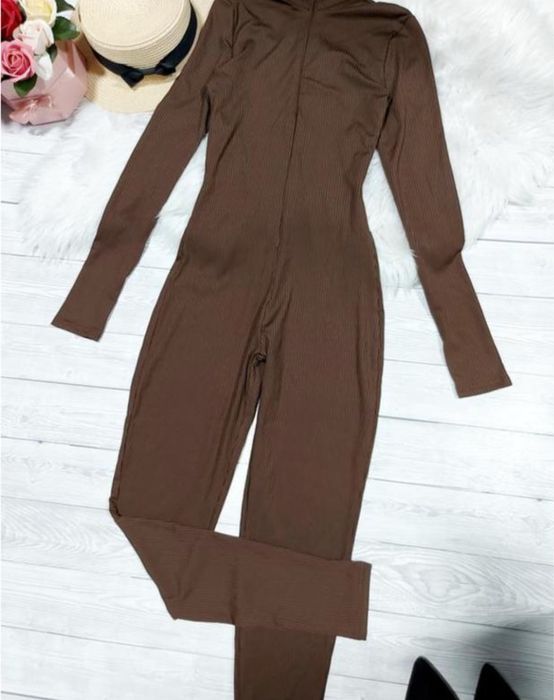 Комбез, комбінізон