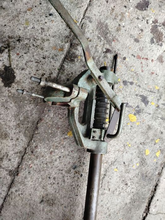 Masywny stojak do wiertarki 15 kg