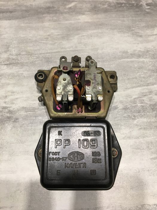 Реле-регулятор РР 109