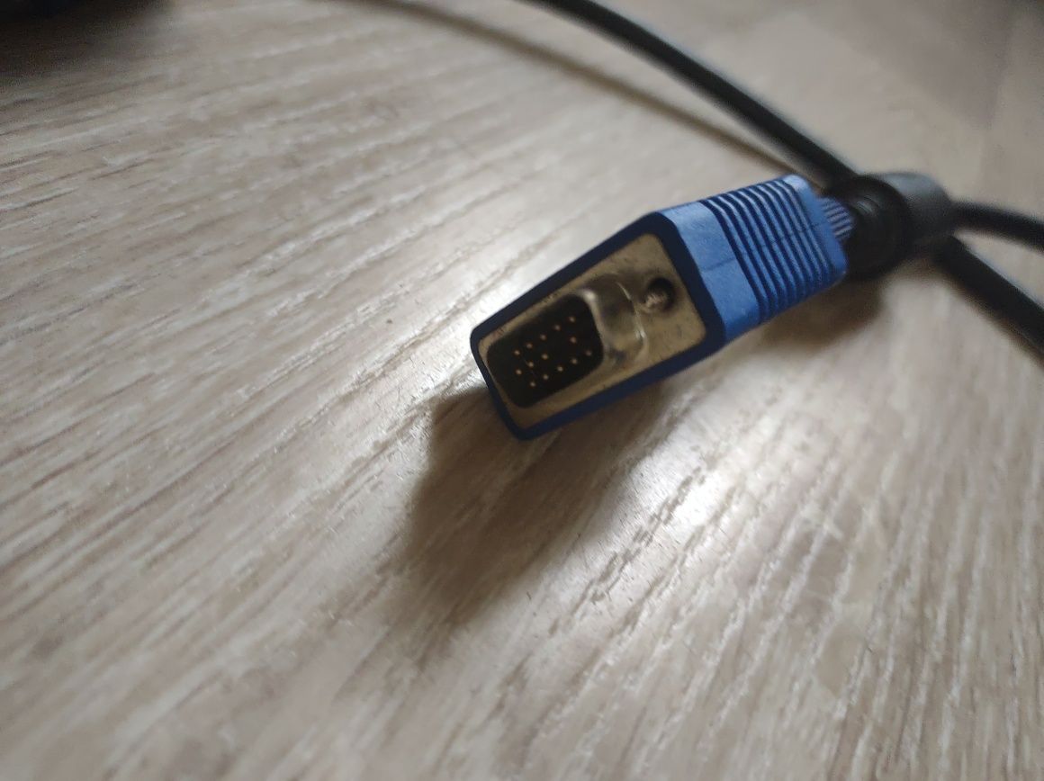 Kabel komputerowy do monitora długość 1,75m