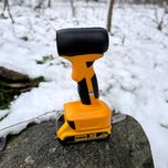 Nowa Poręczna Dmuchawa Na Baterię DEWALT 18-21V - Film Prezentujący