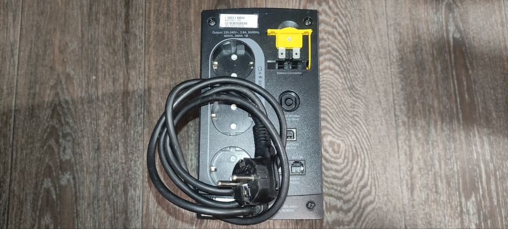 Продам НЕ рабочий ИБП APC BX650CI-RS!