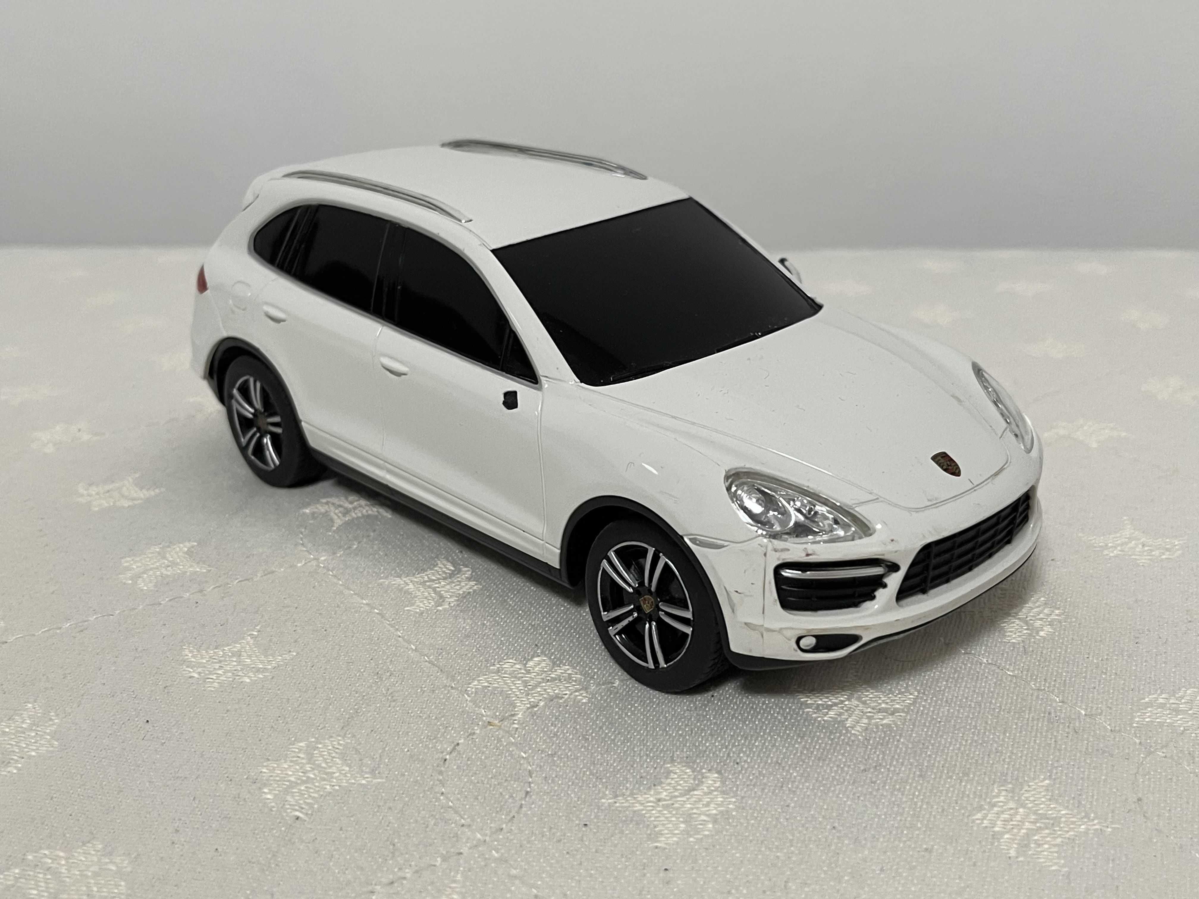 Porsche Cayenne Rastar białe auto zdalnie sterowane