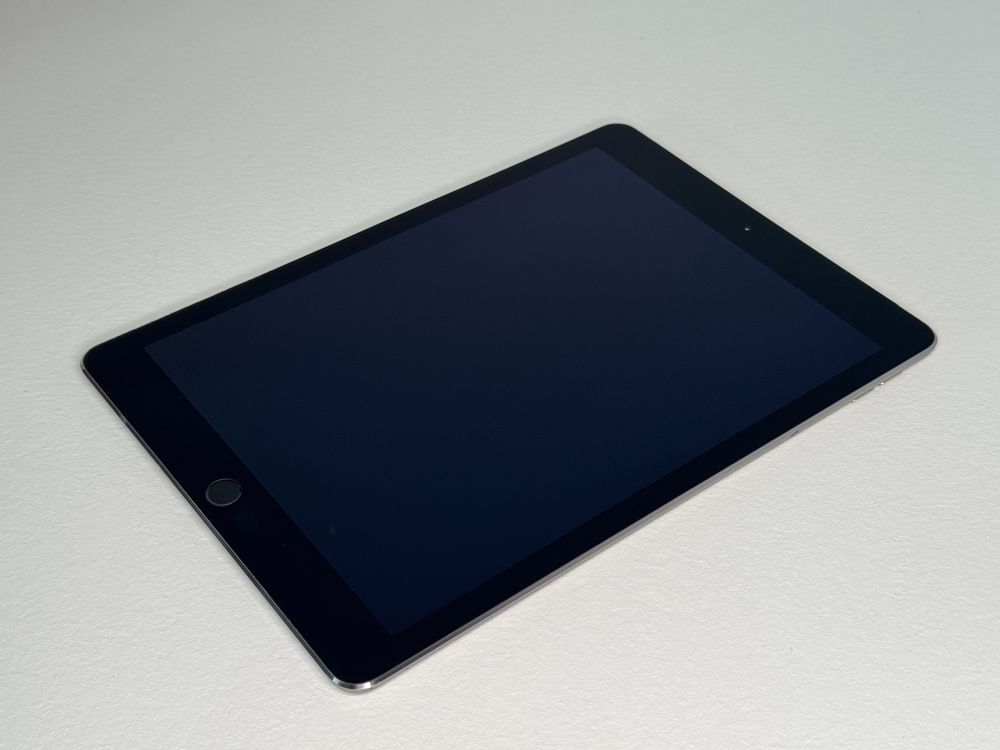 iPad Air 2 (A1567) 32GB - Cellular (LTE) - faktura VAT 23%