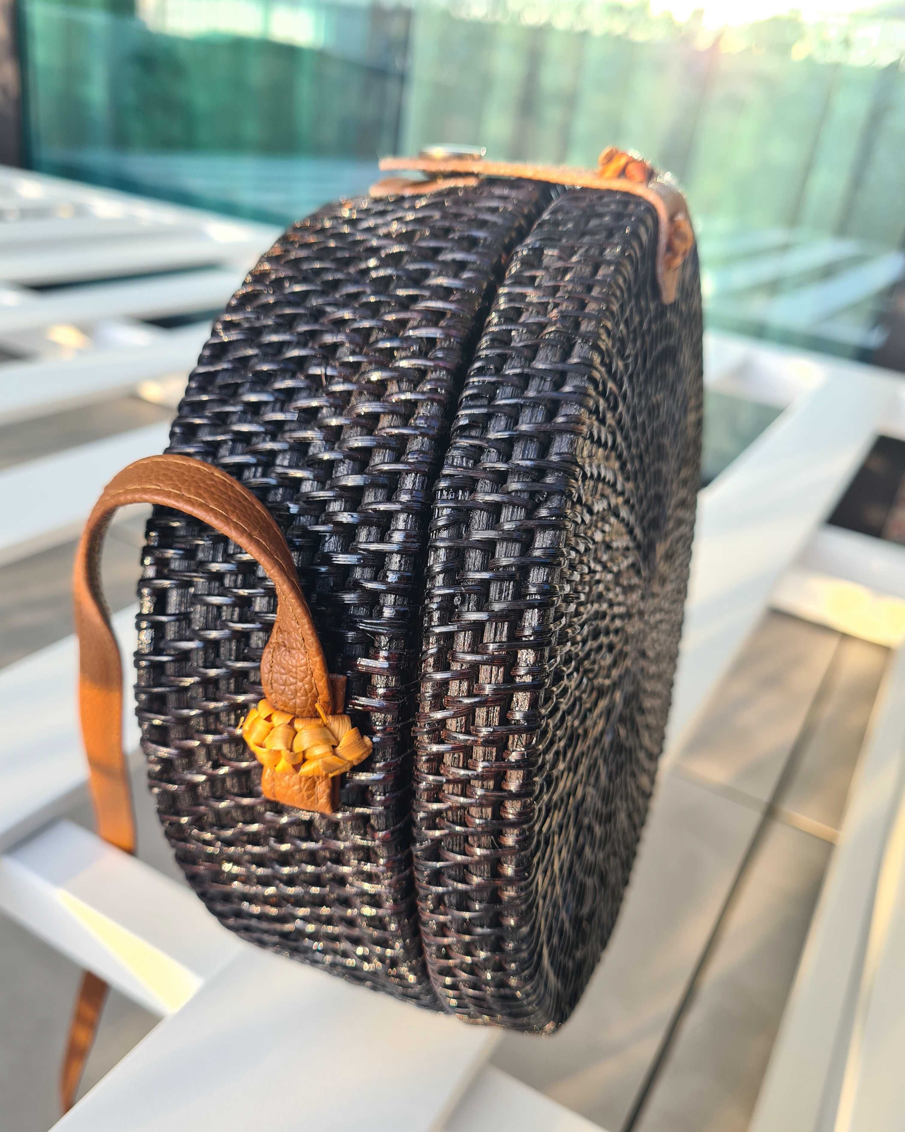 Bolsa Carteira Palhinha entrelaçada Preta redonda Mala Moda verão