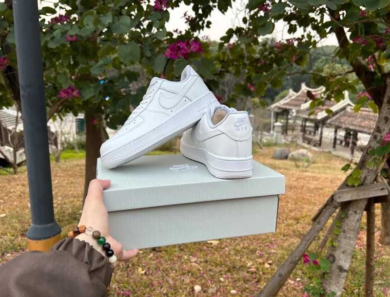 Nike Air Force 1 Low '07 White 36