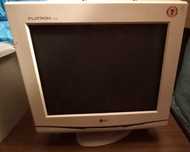 Monitor LG Flatron F 700 B, 17 cali