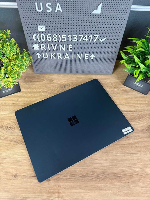 Microsoft Surface Laptop 3 13.5" 2k Сенсорний i5 8/256 GB SSD