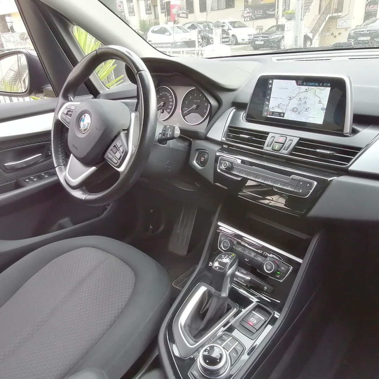 BMW 225 Xe híbrido plugin