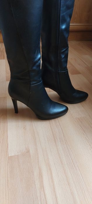 Kozaki na szpilce r. 38