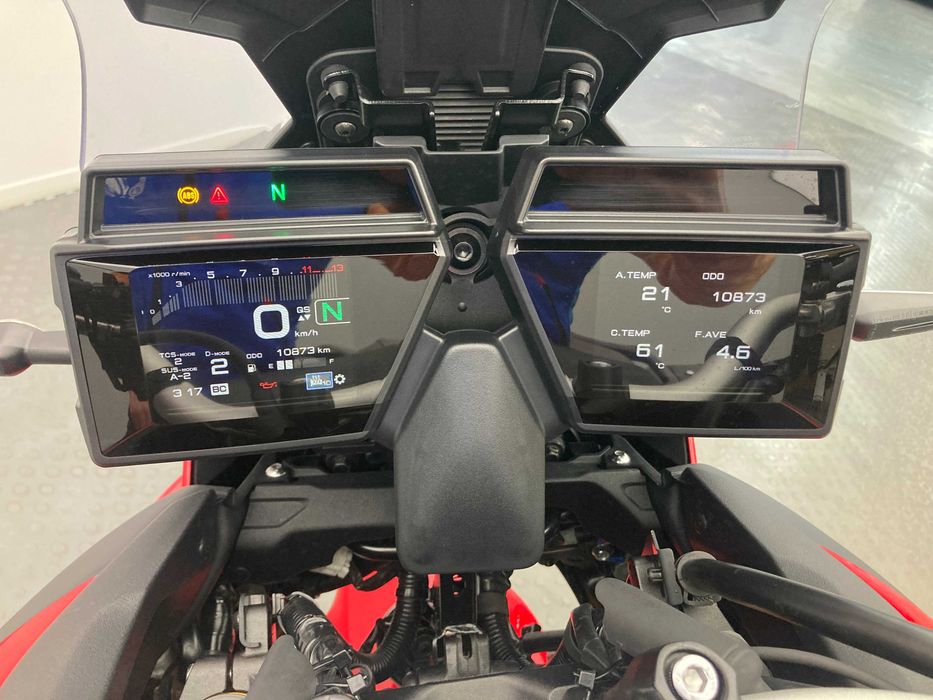 Мотоцикл Yamaha Tracer 9 GT