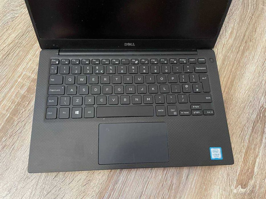 Ноутбук компактний Dell XPS 13 9360 | I5-7200U | Full HD | RAM -8Gb