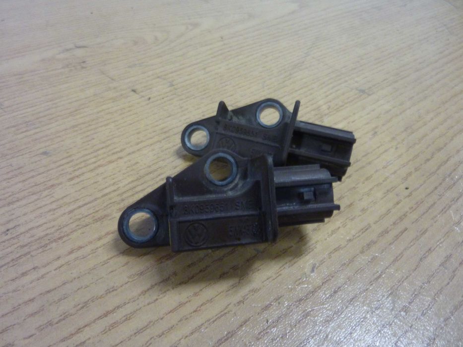 AUDI A4 B8 A5 8T czujnik uderzania przód przedni 8K0.959651