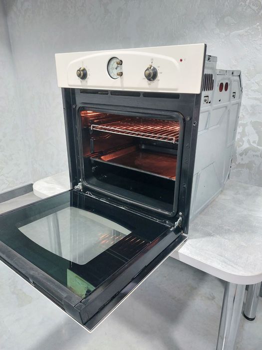 Духова шафа електрична Whirlpool