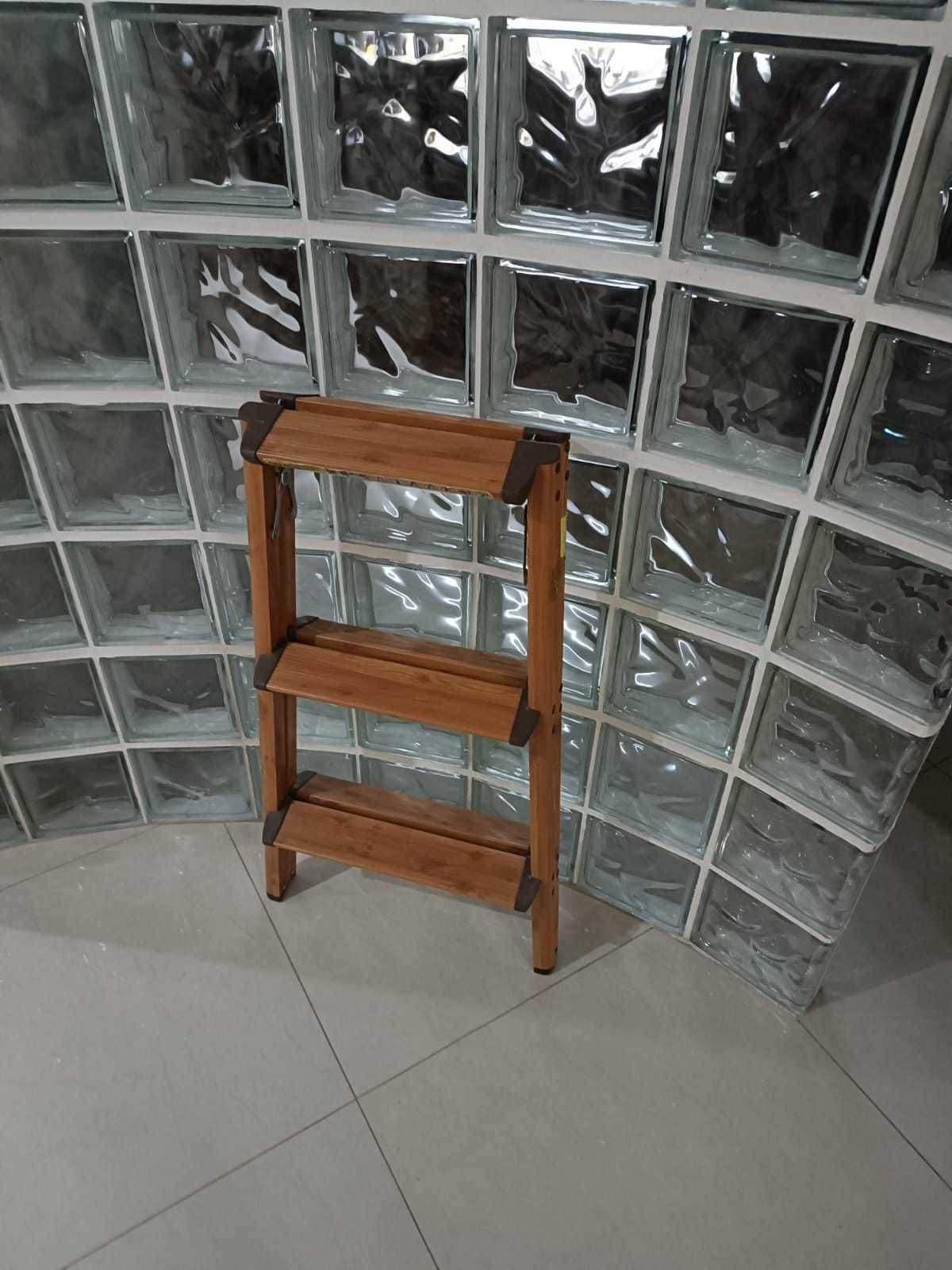 Escadote 3 degraus 80cm