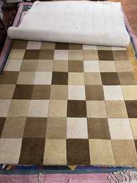 Carpete em lã 160 x 230 modelo xadrez