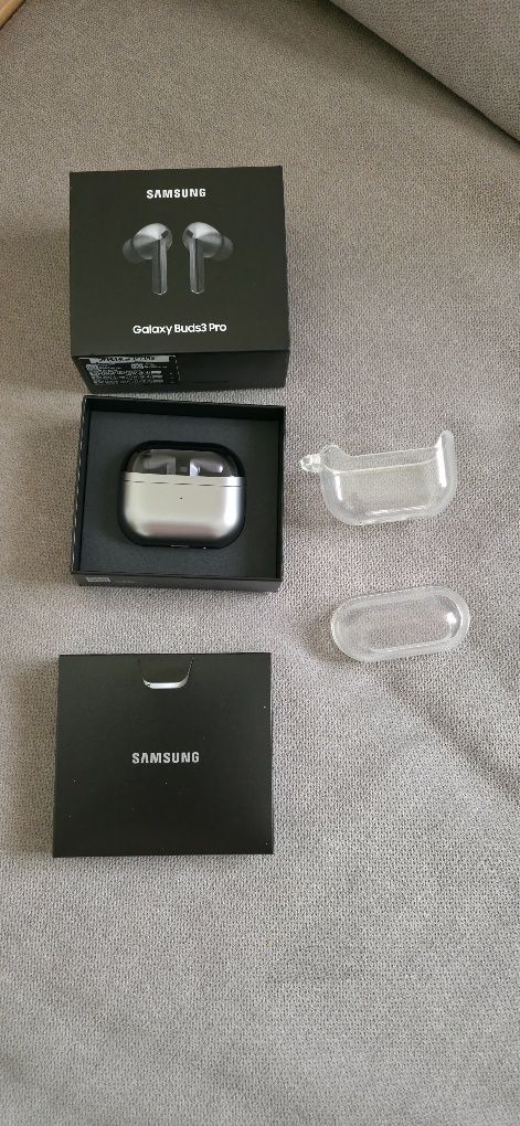 Samsung Buds Pro 3 - 2025 novos apenas testados com fatura e garantia.