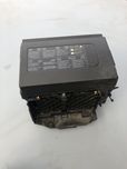 Skrzynka puszka obudowa akumulatora Renault Trafic III Opel Vivaro B