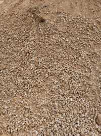 Tłuczeń betonowy kamień beton żwir piasek