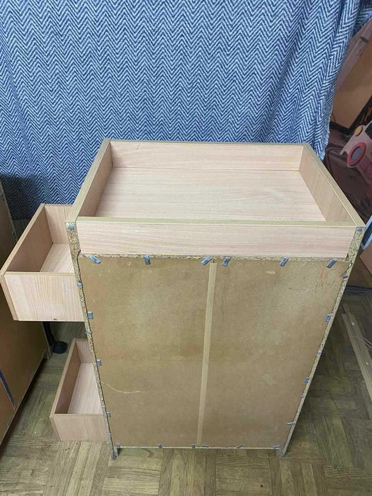 szafka dla dzieci na wyprawkę artystyczną (producent Moje Bambino)