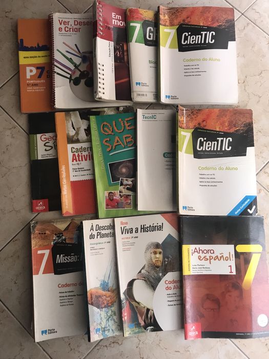 Manuais e cadernos de fichas do 7• ao 12•