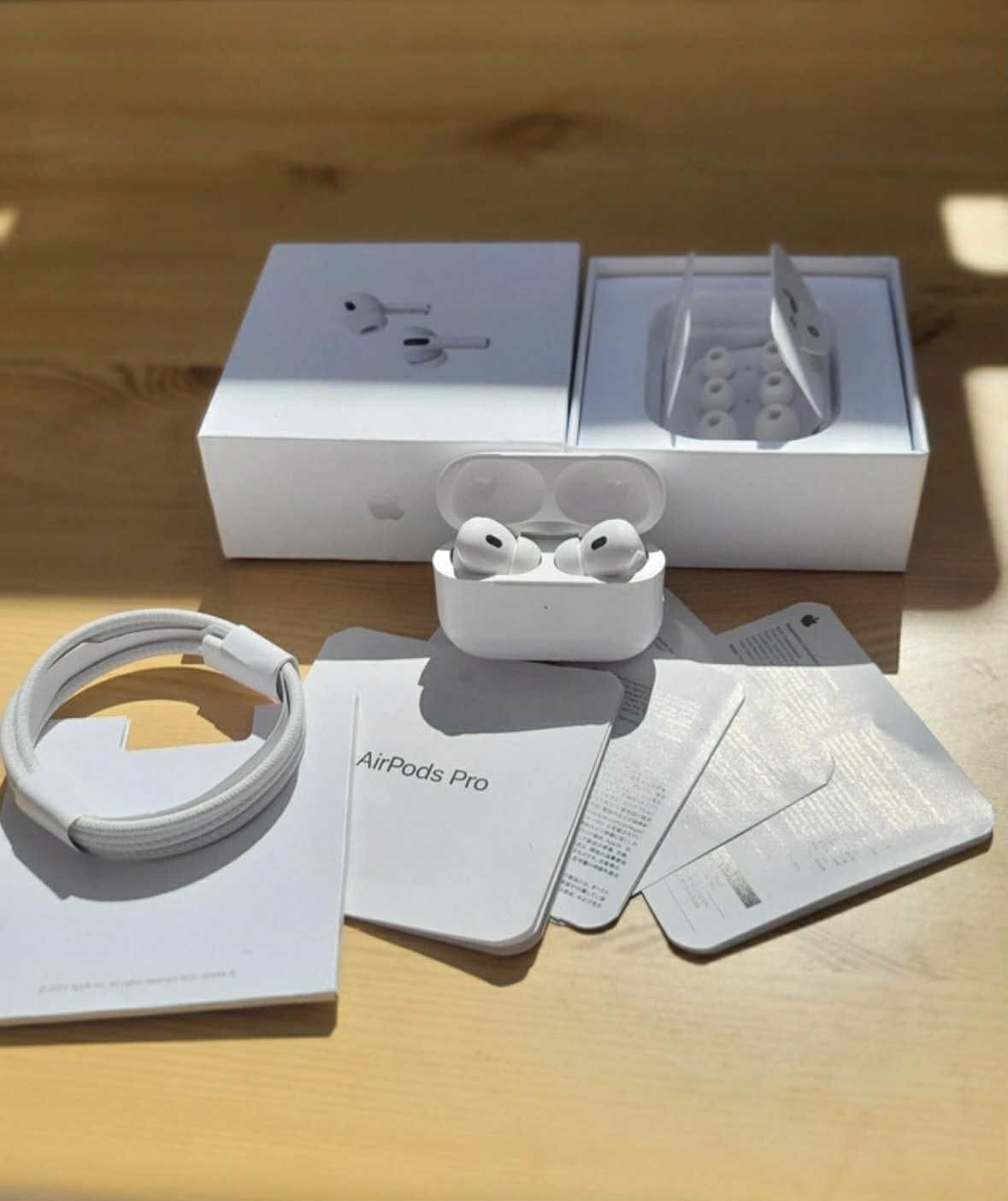 Apple AirPods Pro 2 (2023, z portem USB-C)