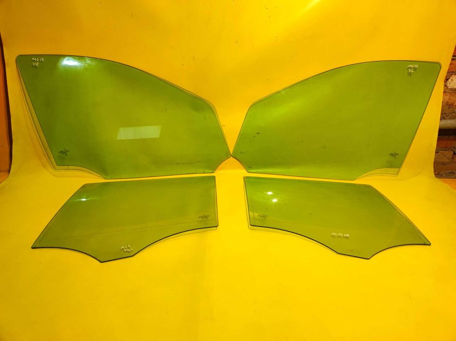 Стекло Mercedes ML W164 ML W166 скло двери GL X164 стекло в дверь