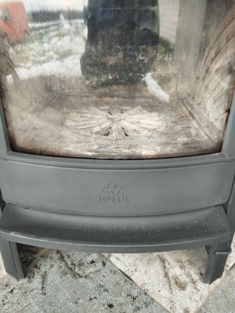 Jotul f 220 z popielnikiem piecyk żeliwny norweski