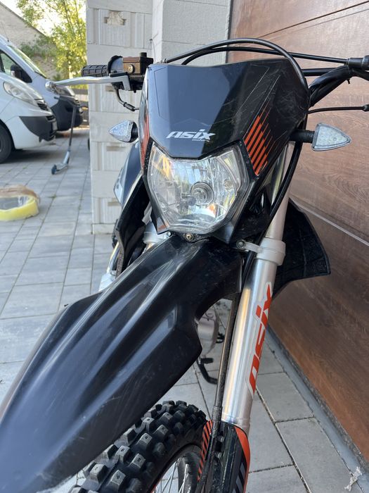Asix defender 150