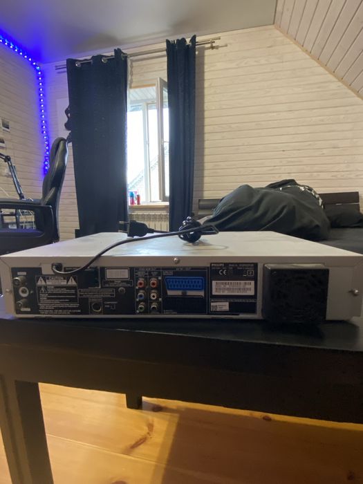 Dvd плеєр philips DVDR3320V