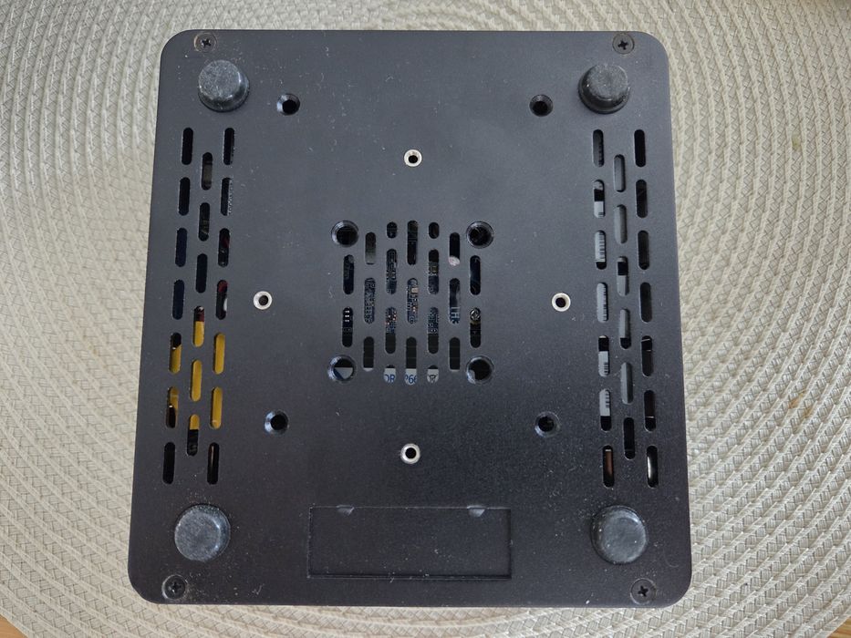 Router Firewall zapora sieciowa Pfsense Mini PC J4125 Low Power Intel