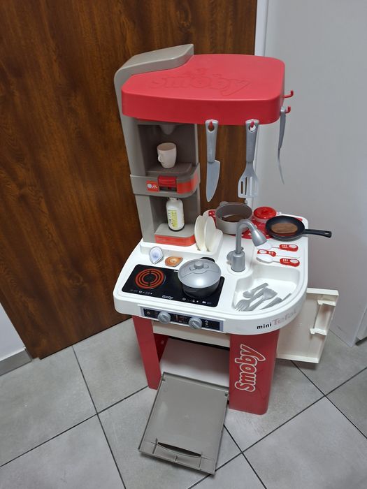Kuchnia mini Tefal smoby dla dzieci.