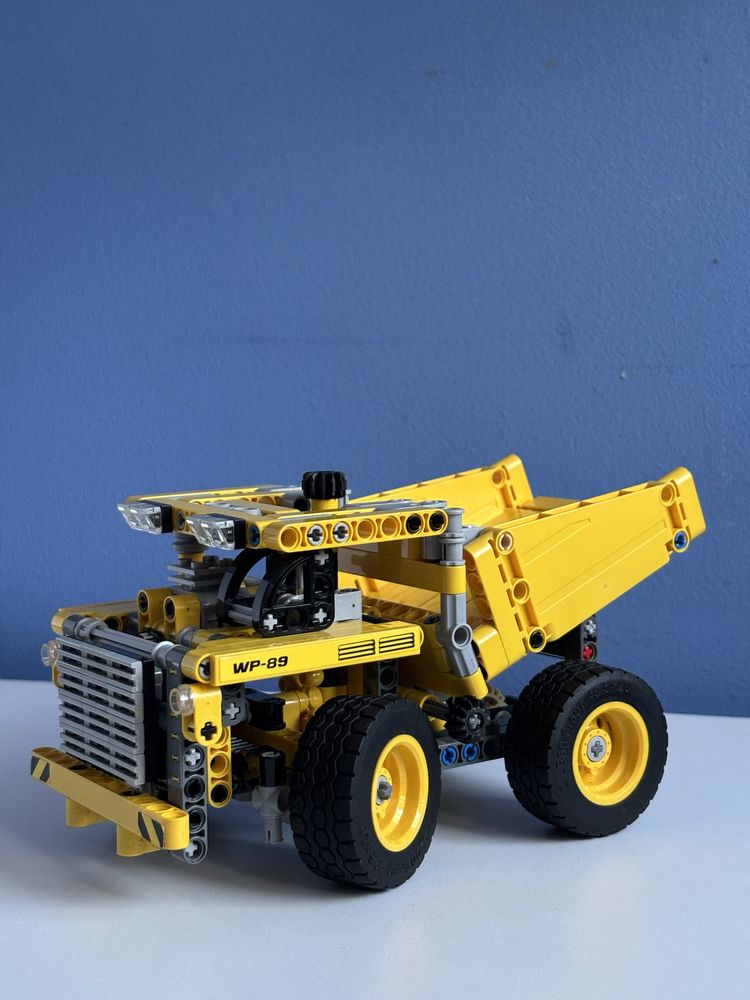 LEGO Technic 42035 Ciężarówka górnicza