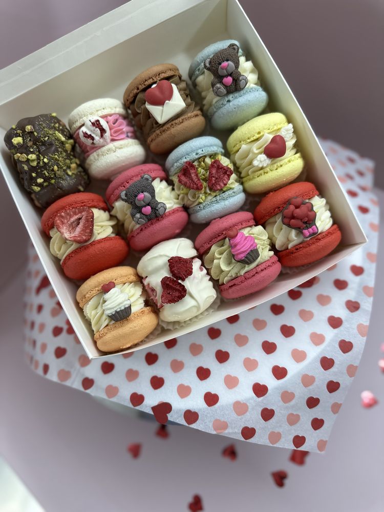 Макарон , макаруни , макарони , макаронс , День Матері