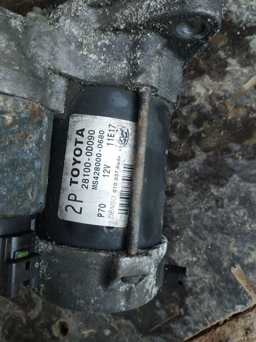 Тойта авенсіс т 25 комплект генера в робочому стані дамо гарантію