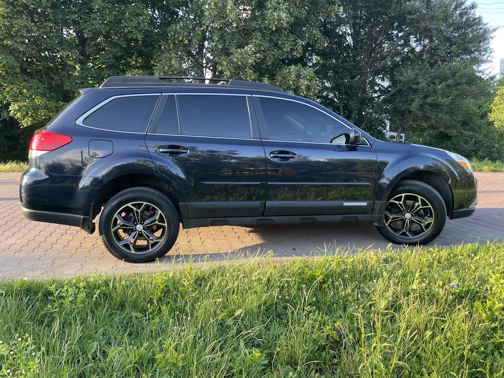 Subaru Outback 2.5 газ/бензин 2012